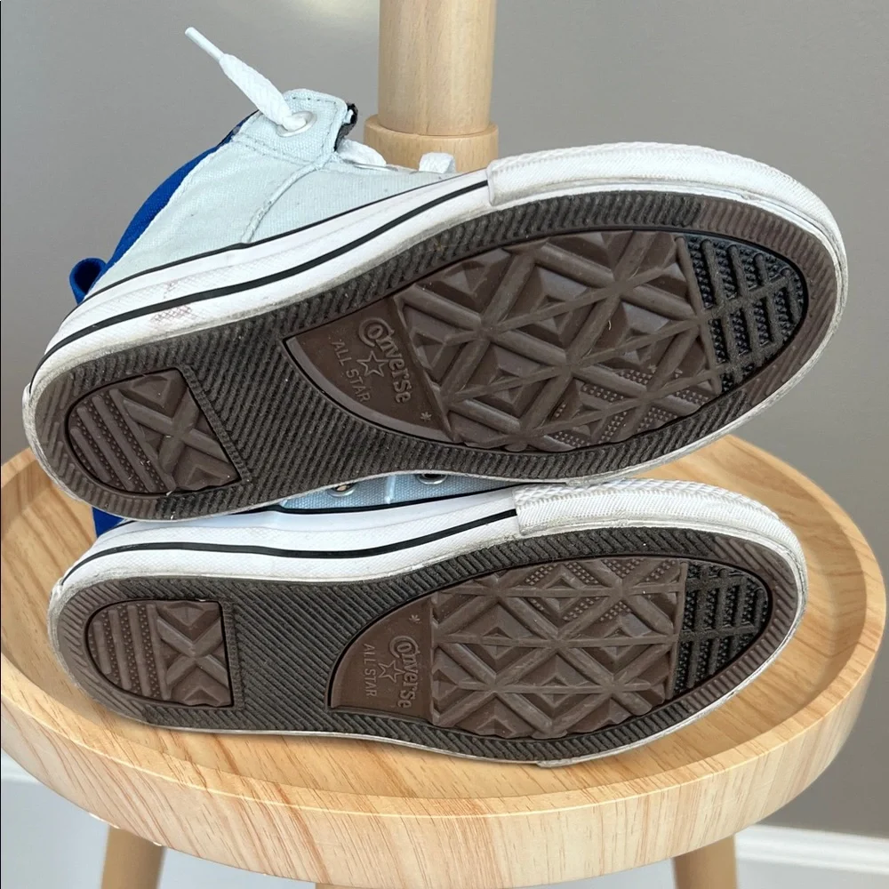 Converse Chuck Taylor All Star Axel Kids' Sneakers in Gray and Blue Size 11.5